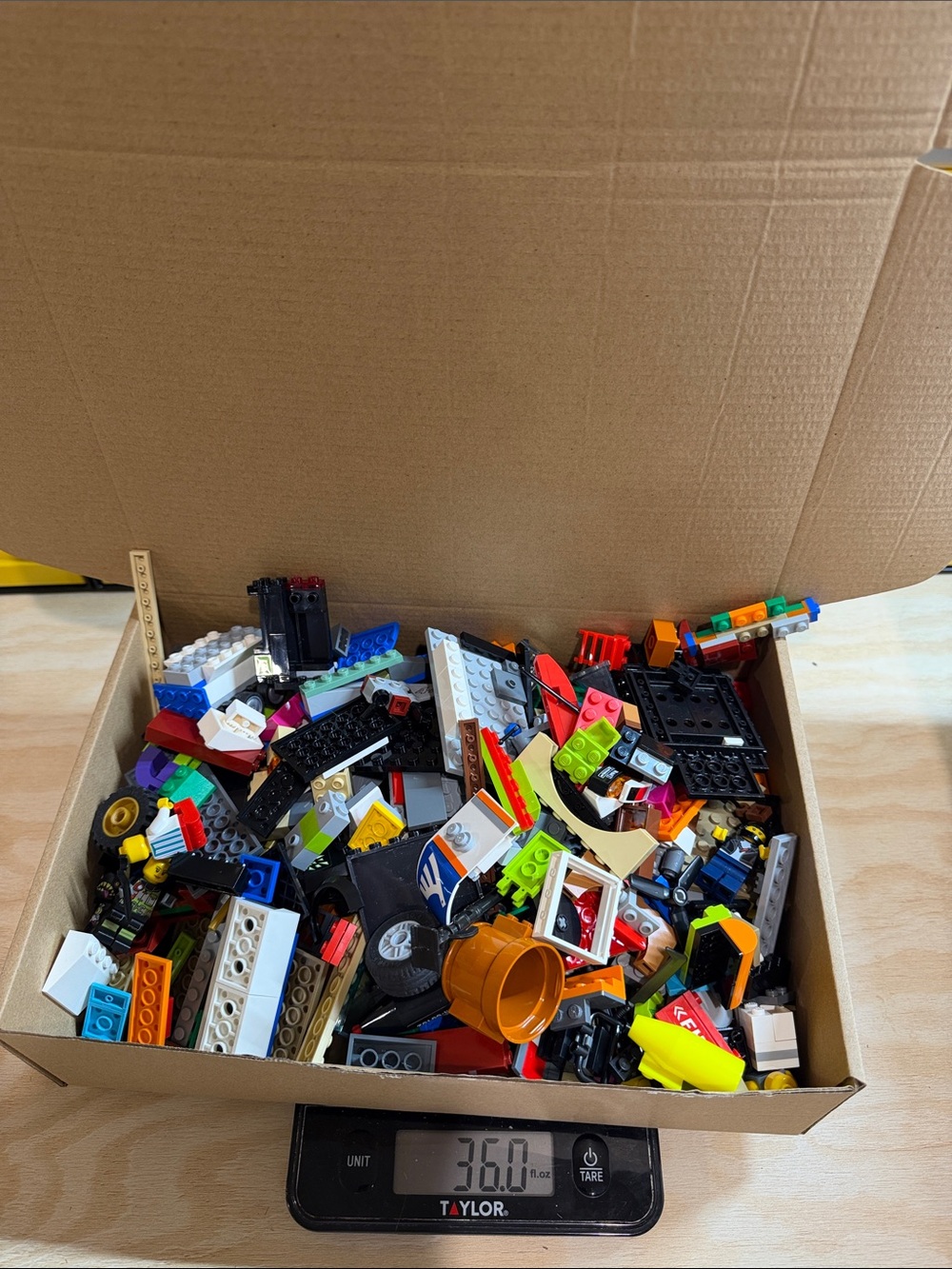 Bulk Mixed Lego Bricks Parts Pieces Lot, Clean Genuine Lego 2 LB